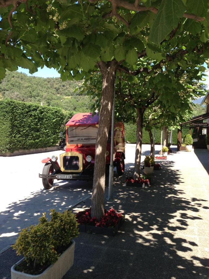 Hotel La Seu Ла-Сеу-д'Уржель Екстер'єр фото